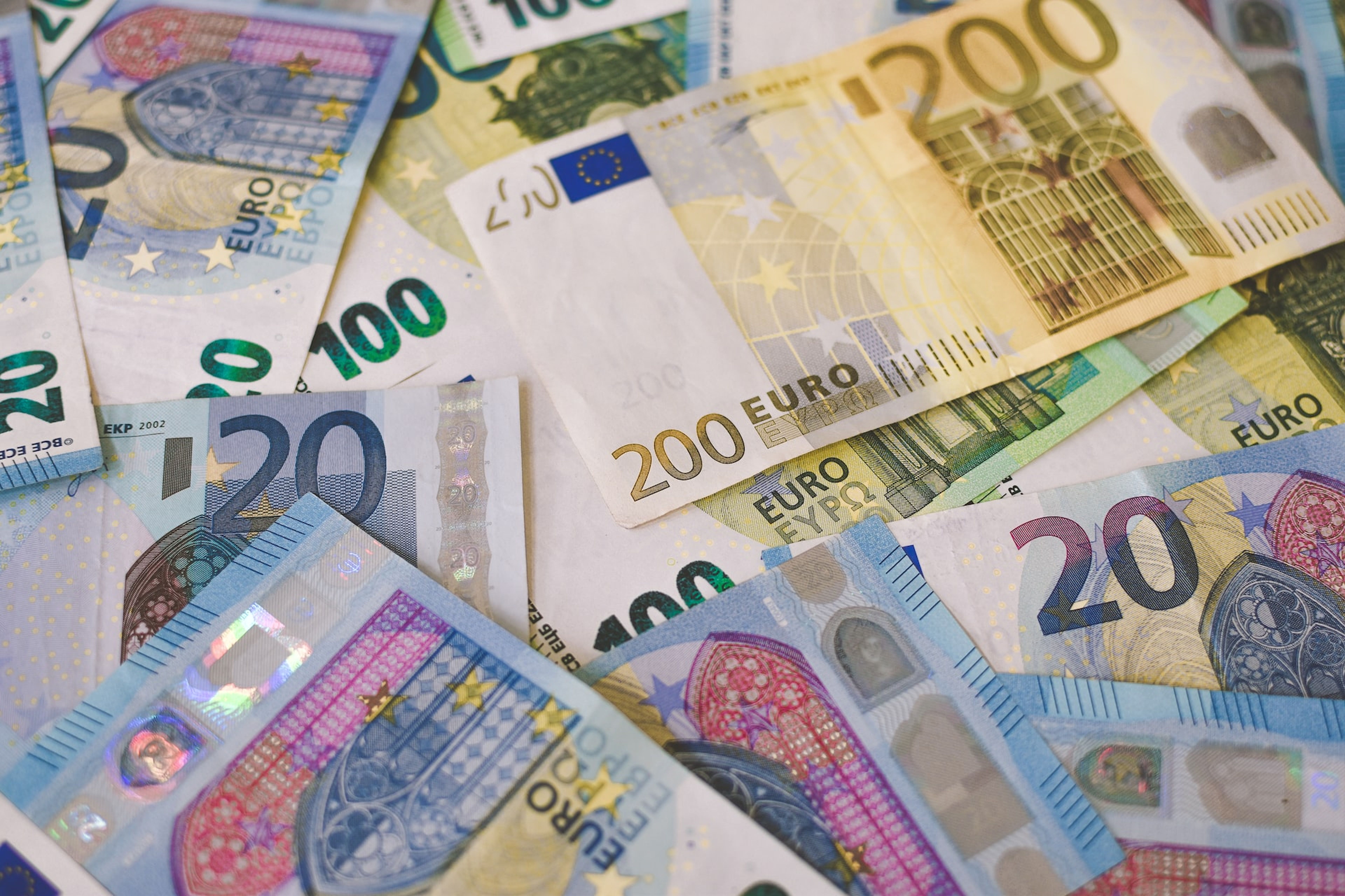 EUR Renewed Its Highs