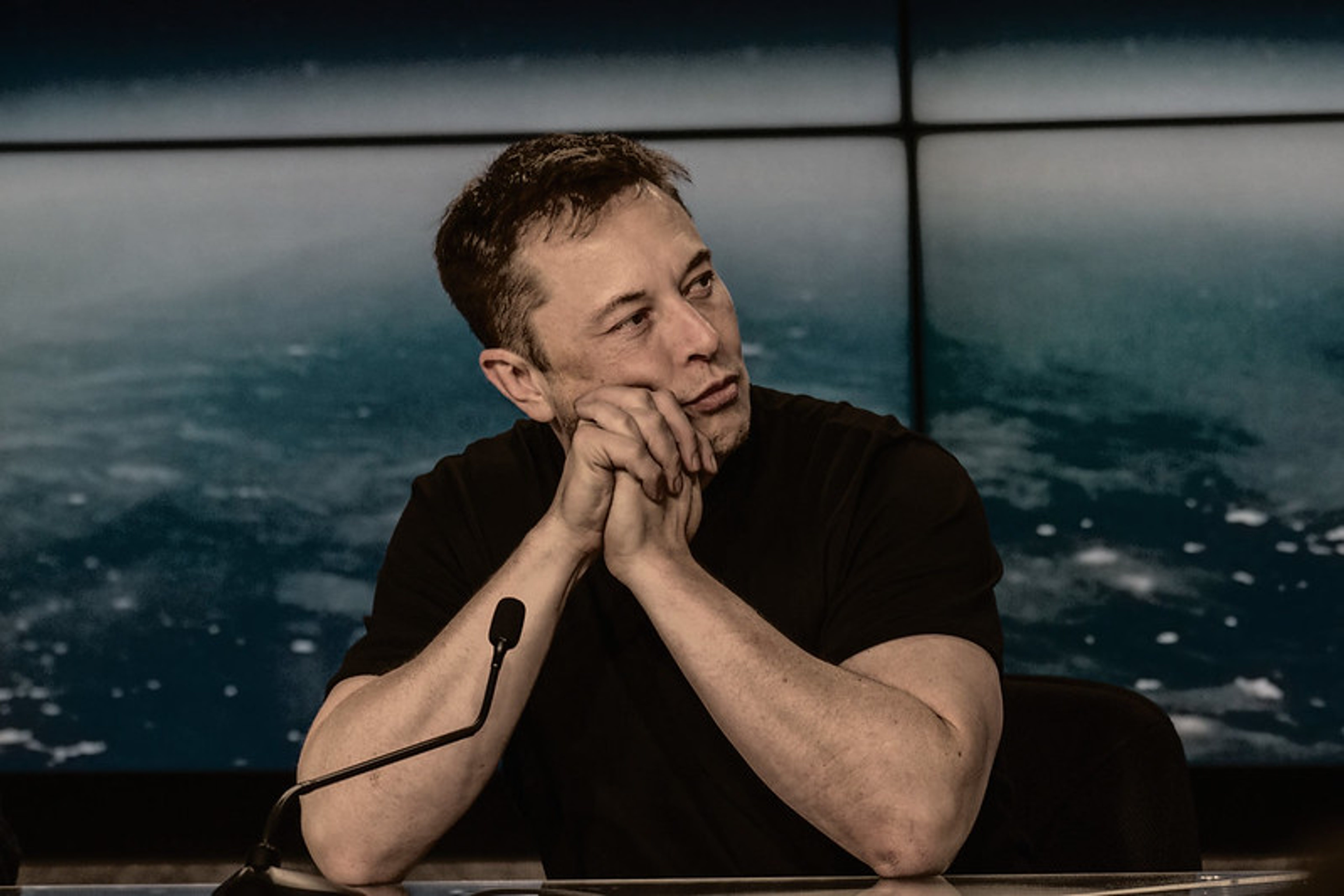 3 Ways Elon Musk Could Invest His $20 Billion After Selling Tesla Stock
