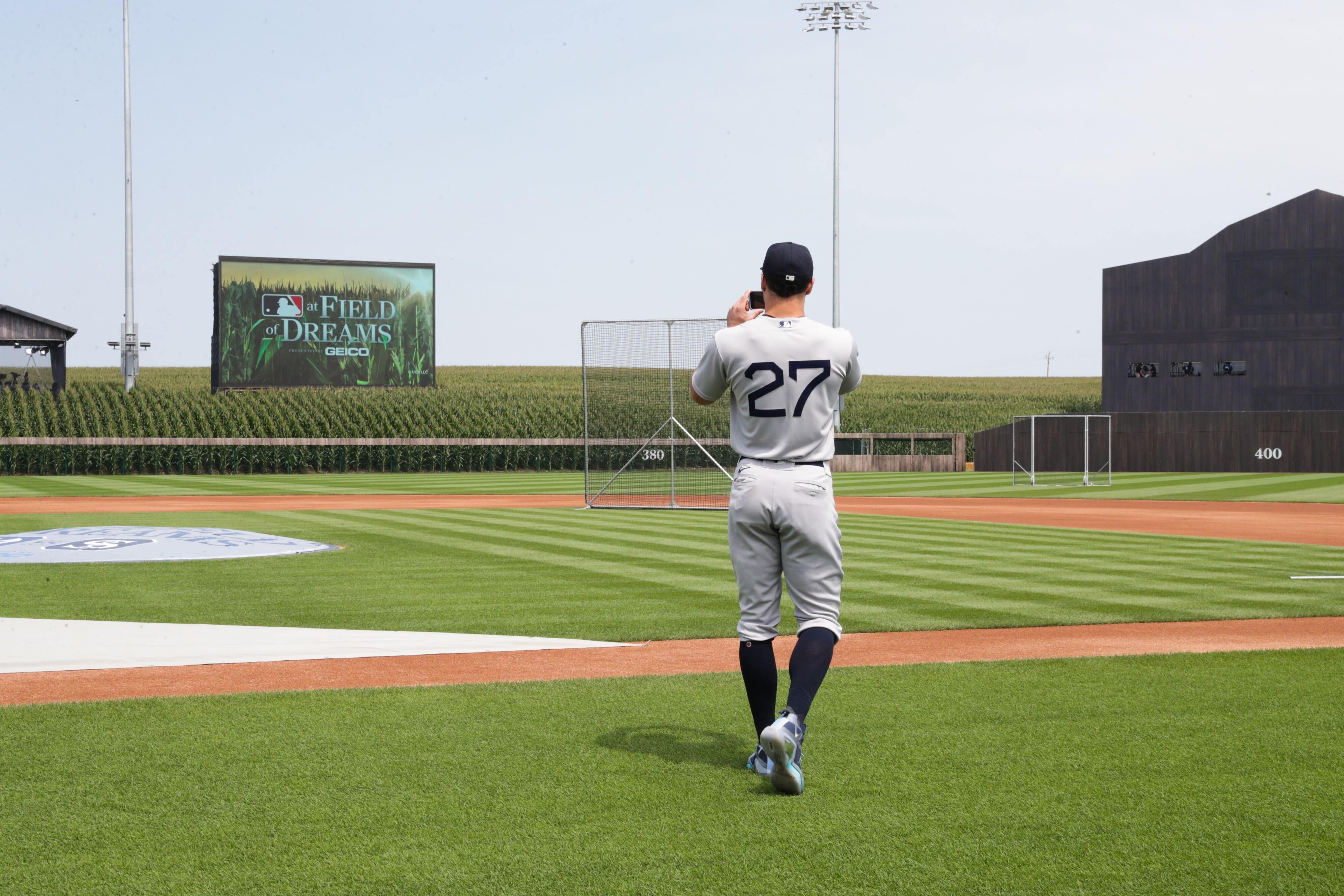 Yankees, White Sox Play At The &#39;Field Of Dreams&#39;: Here&#39;s How To Watch And Bet On The Game