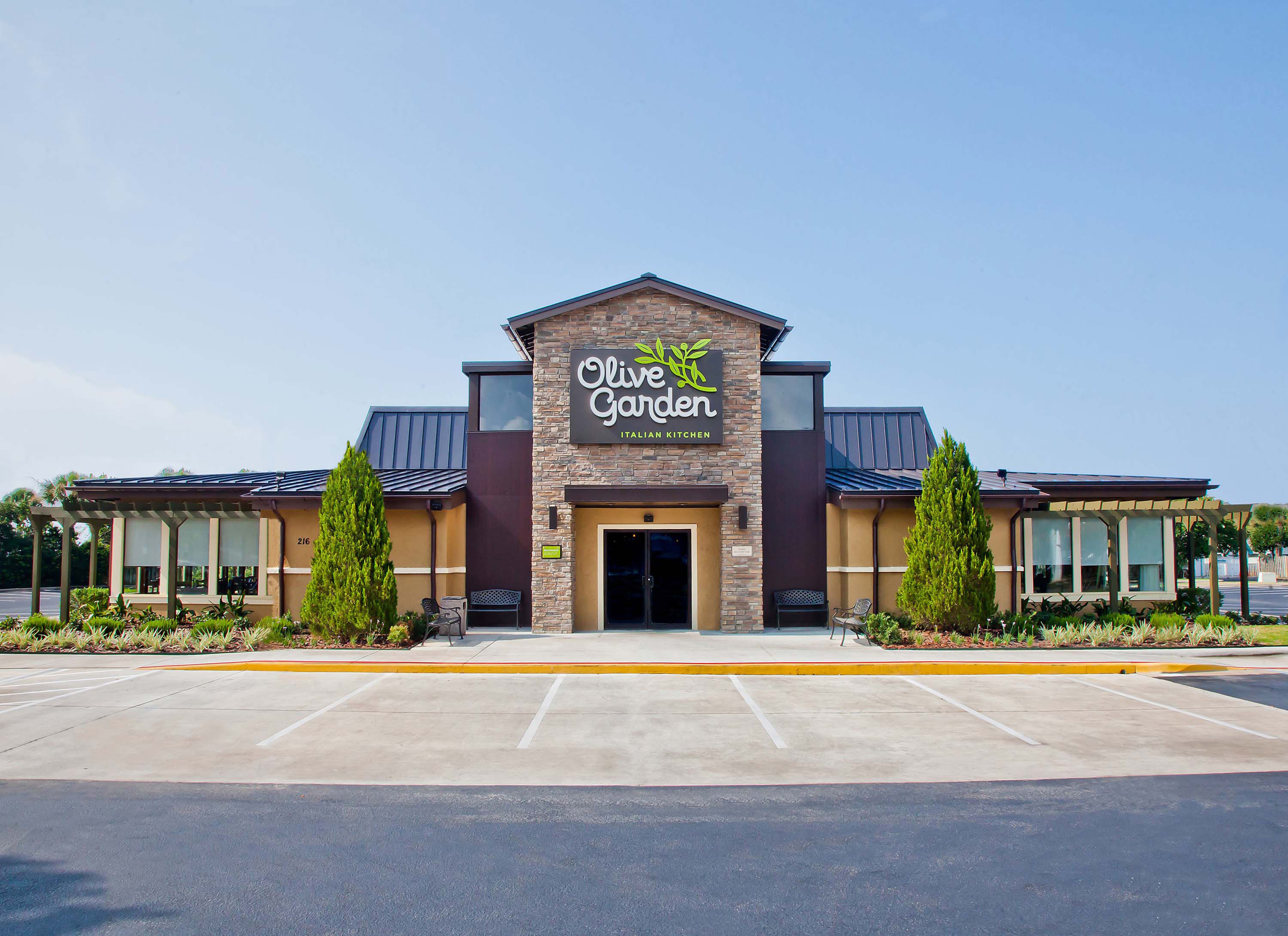 What Does The Olive Garden Reveal About Dining Sector Recovery?