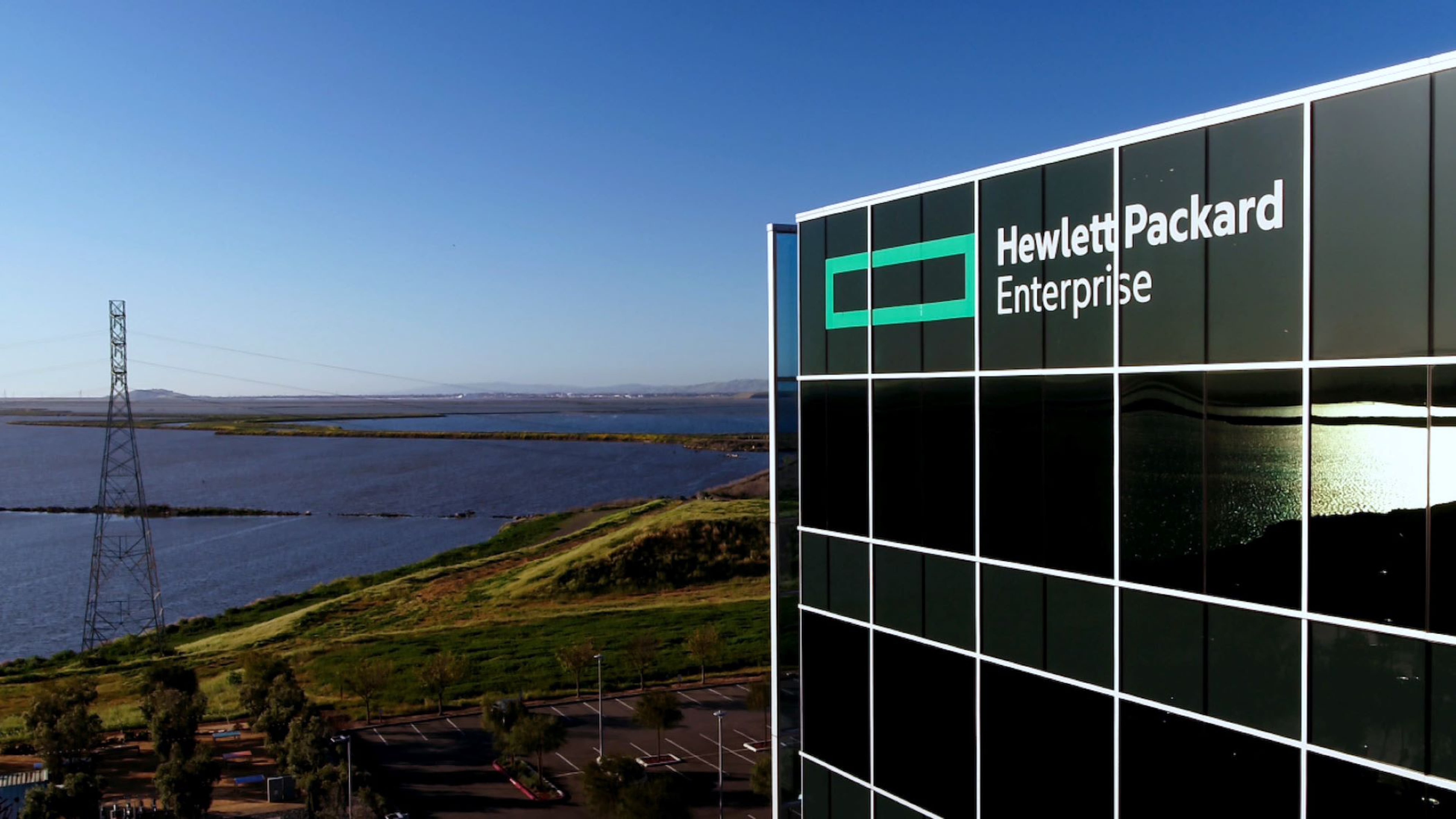 JPMorgan Upgrades Hewlett Packard Enterprise On Valuation