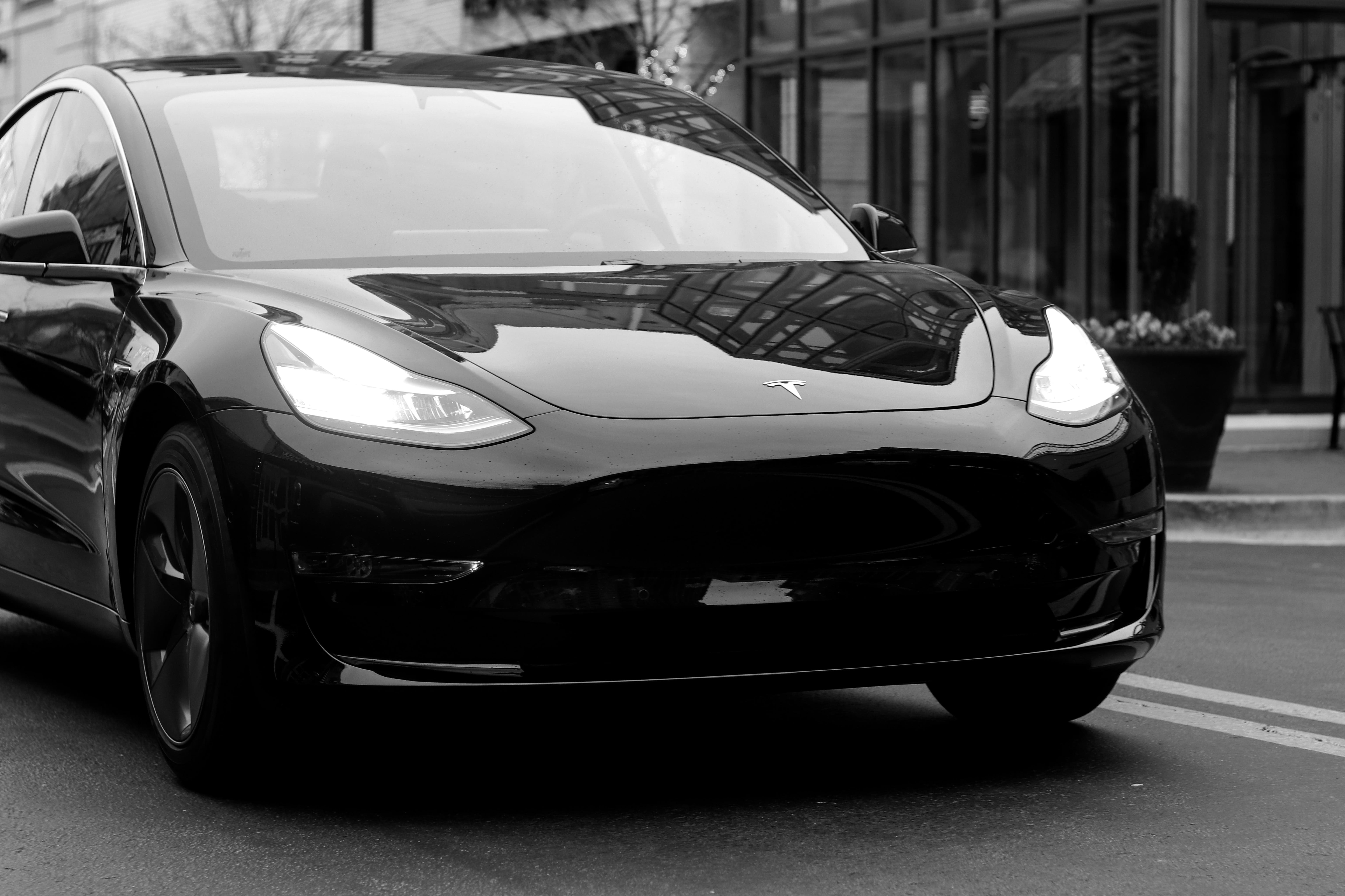 Tesla Q1 Deliveries To Beat Street Estimates, Says Wedbush
