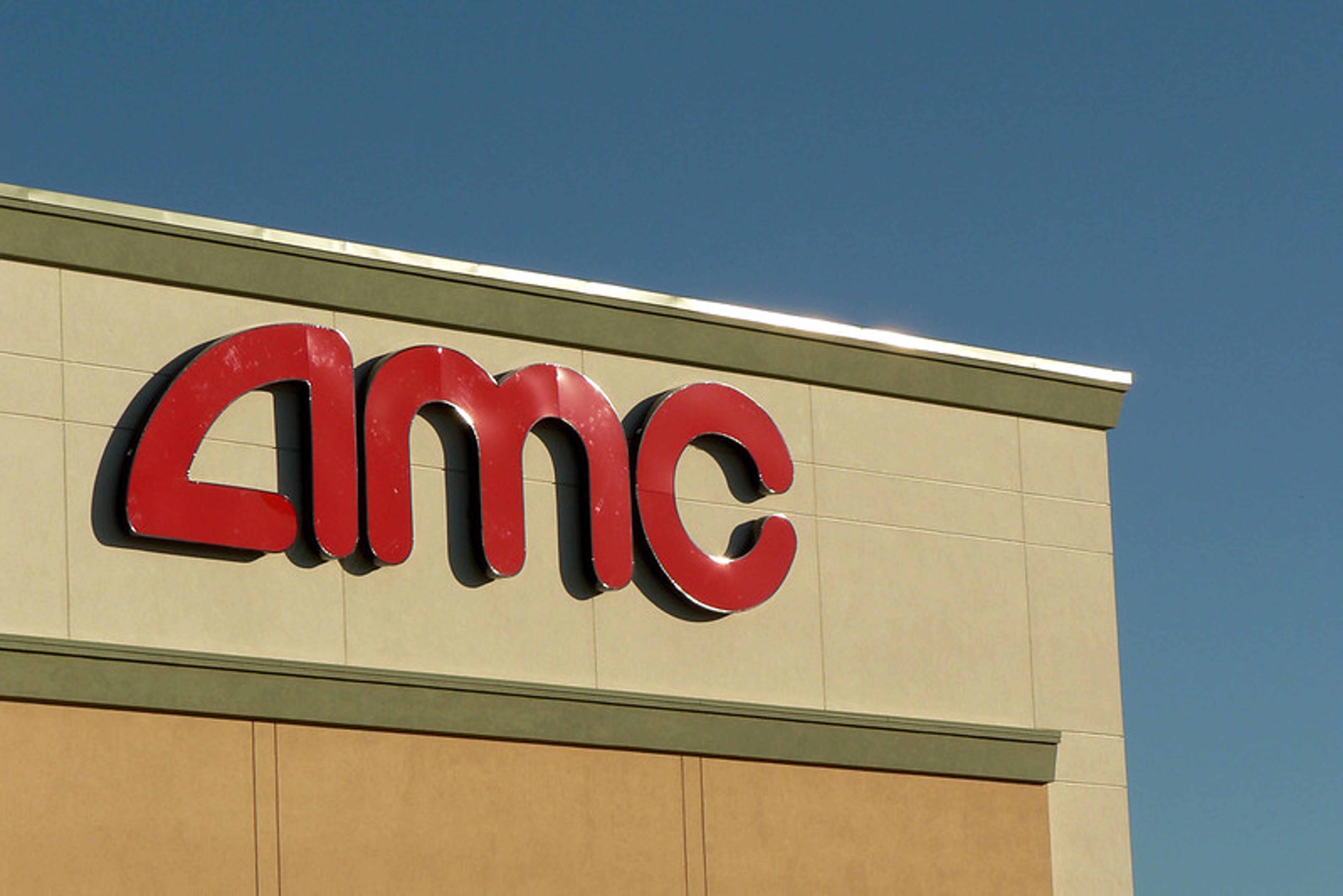 AMC Acquires 7 Theaters From Bow Tie Cinemas