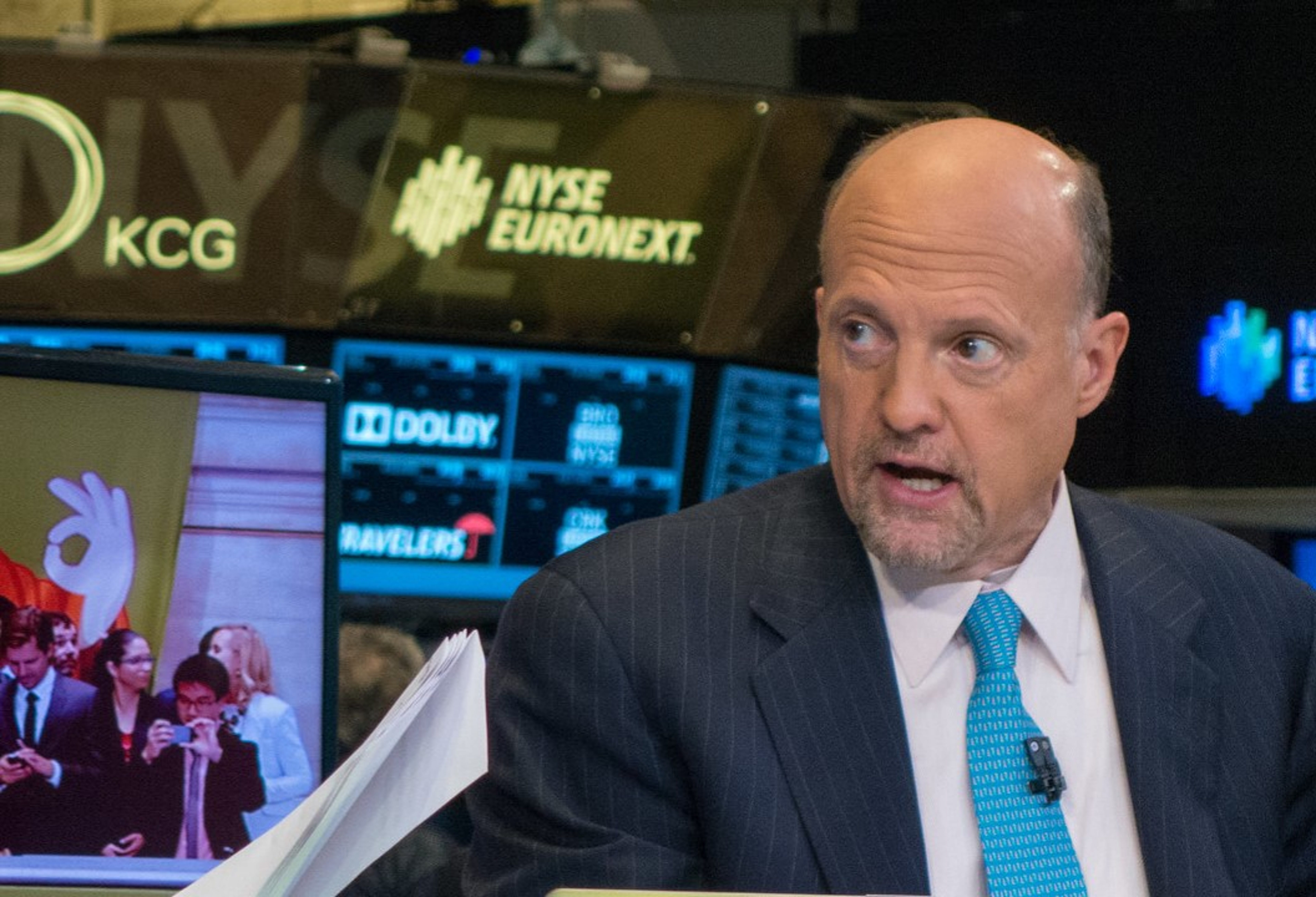 Jim Cramer Calls Cathie Wood The &#39;Kiss Of Death&#39; And Tells Viewers To Stay Away From Her Latest Stock Pick