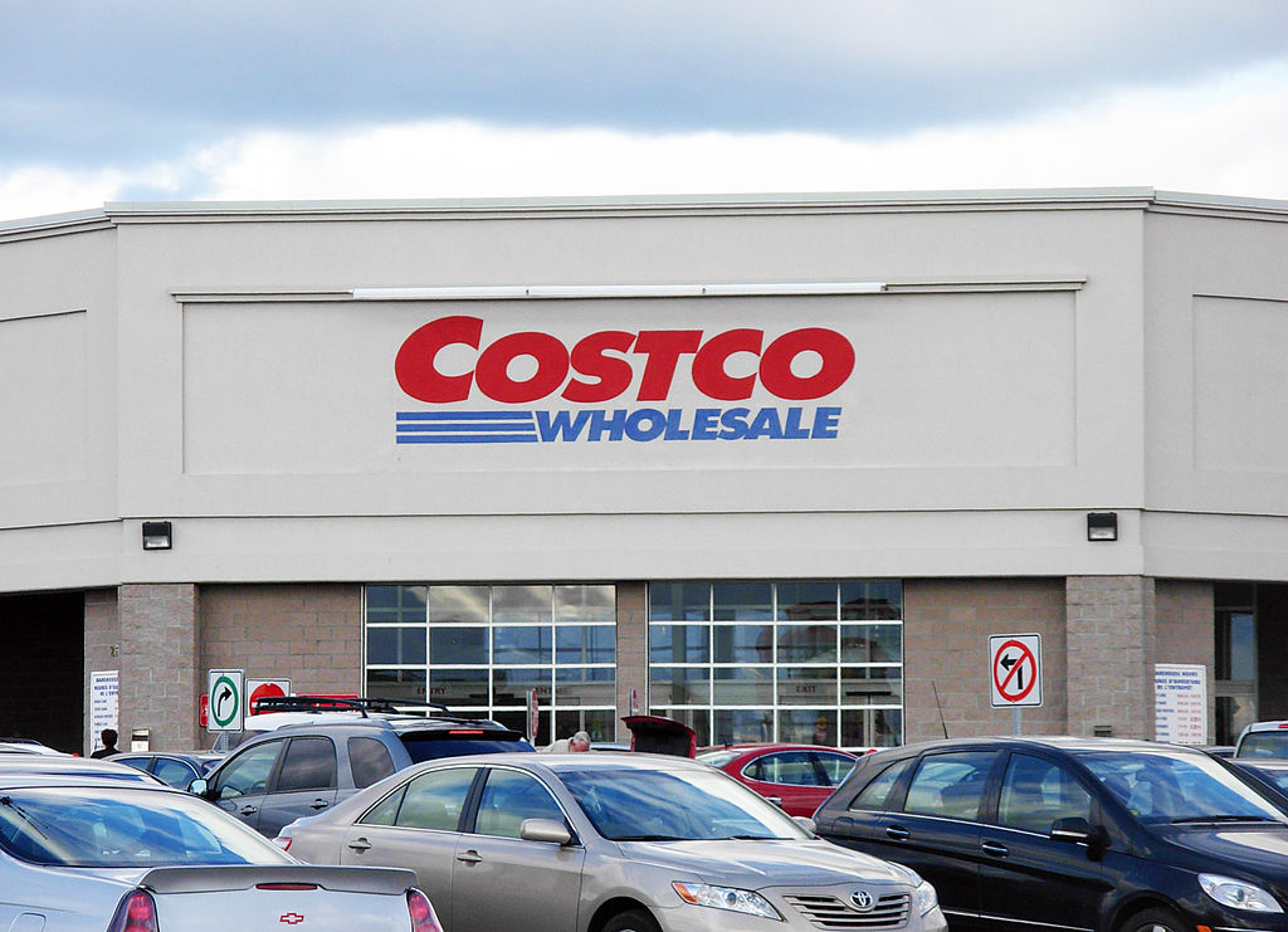 3 Costco Analysts React To Q3 Earnings, Shrinking Margins, Potential Membership Fee Increase
