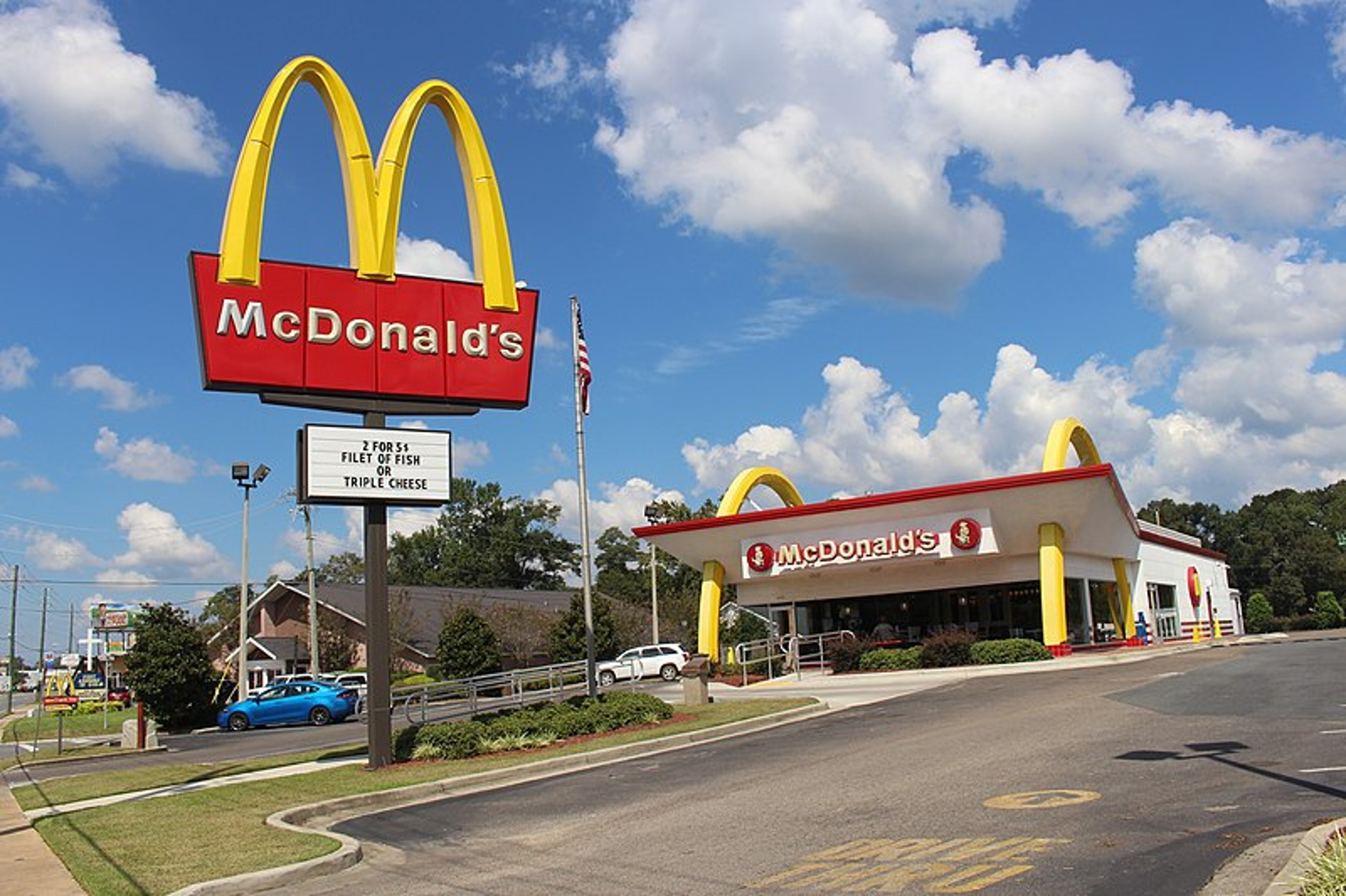 Rebranded McDonald&#39;s Restaurants To Reopen In Russia: Reuters