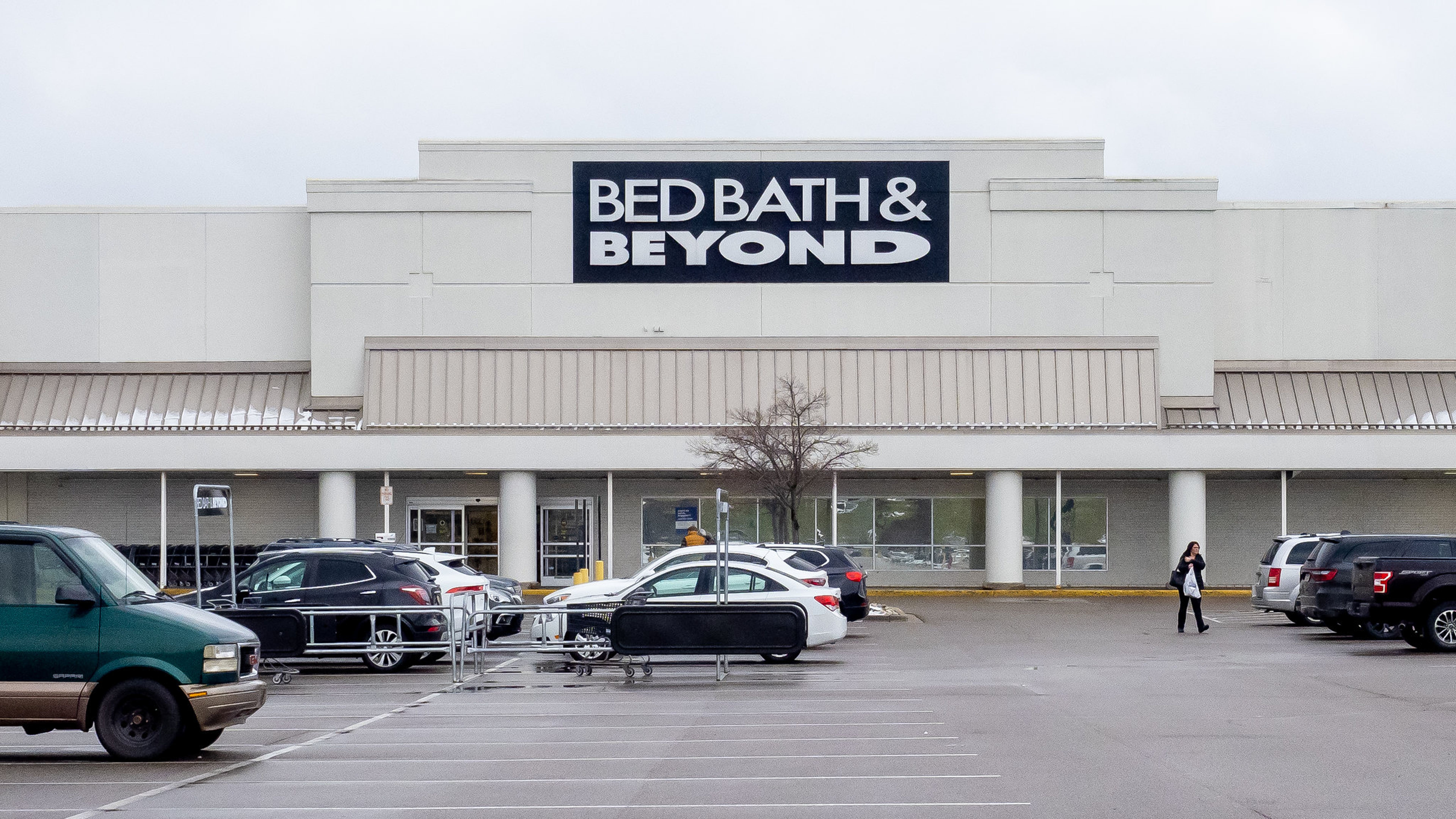 &#39;It&#39;s Game Over&#39;: Loop Capital Analyst Warns That Bed Bath &amp; Beyond&#39;s Days Are Limited