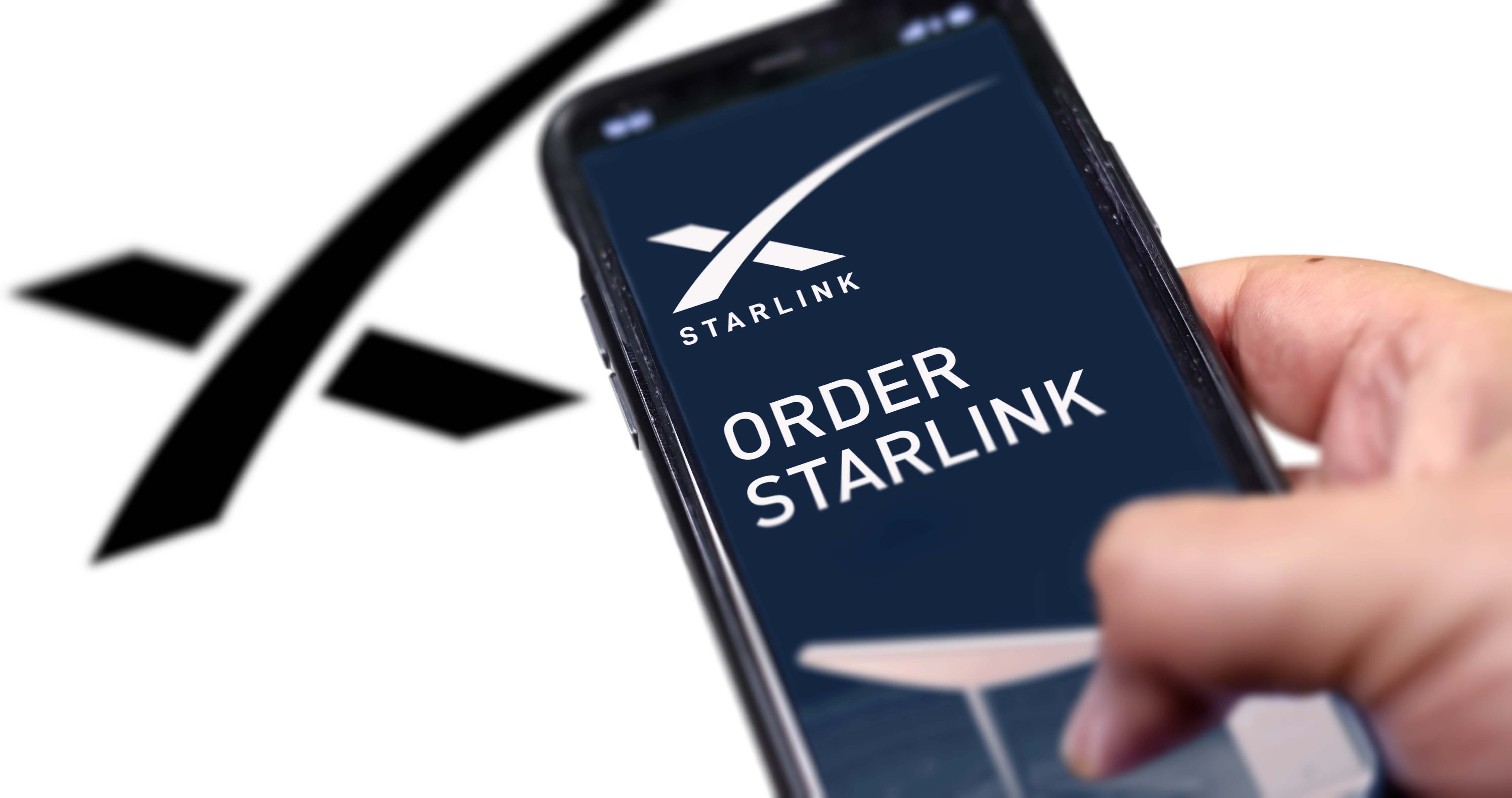 Elon Musk&#39;s SpaceX Gets FCC Nod For Starlink Internet On Cars, Boats And Planes