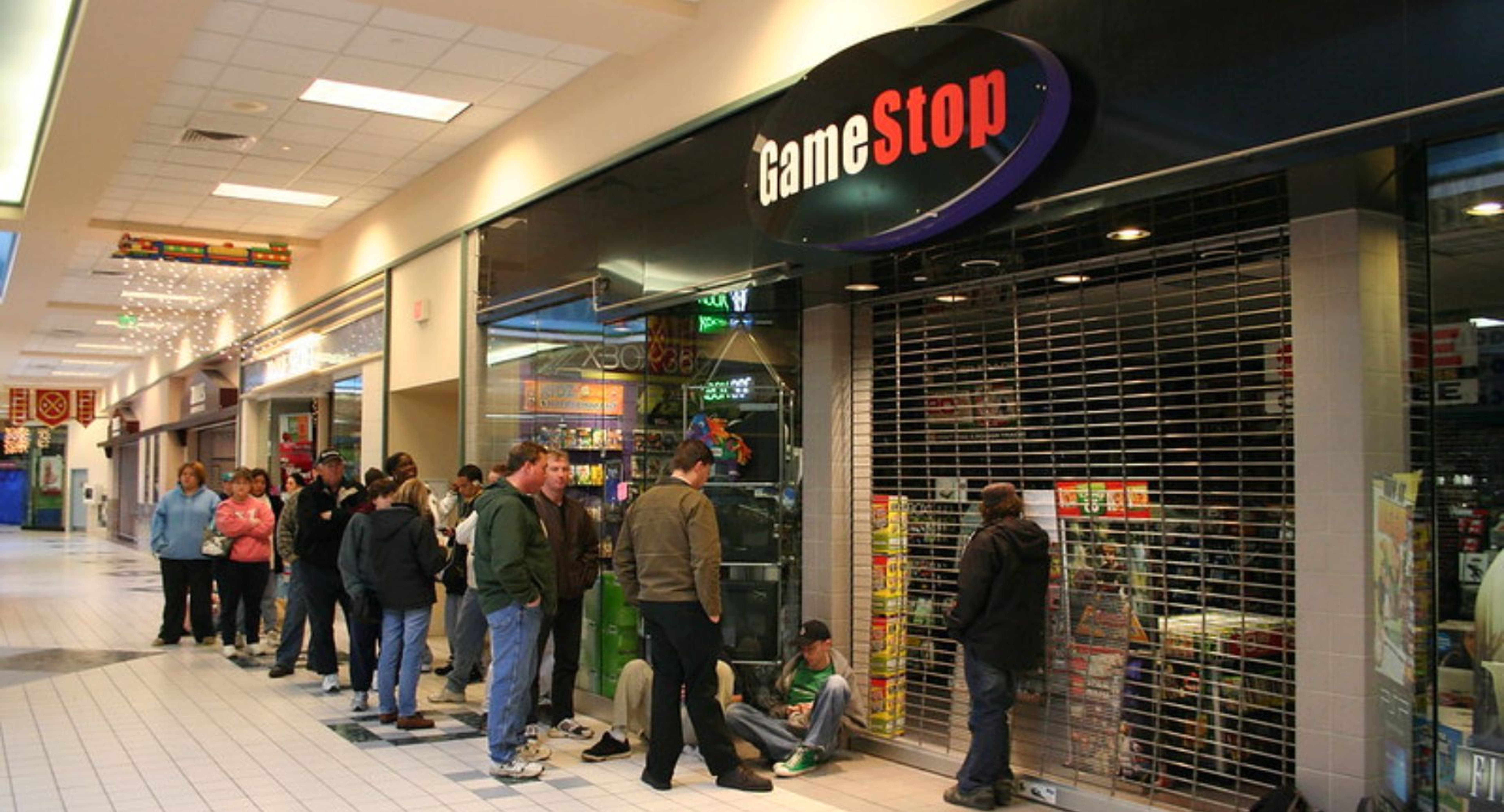 Looking To Trade GameStop Stock Following 4-1 Stock Split? Here&#39;s An Updated Chart