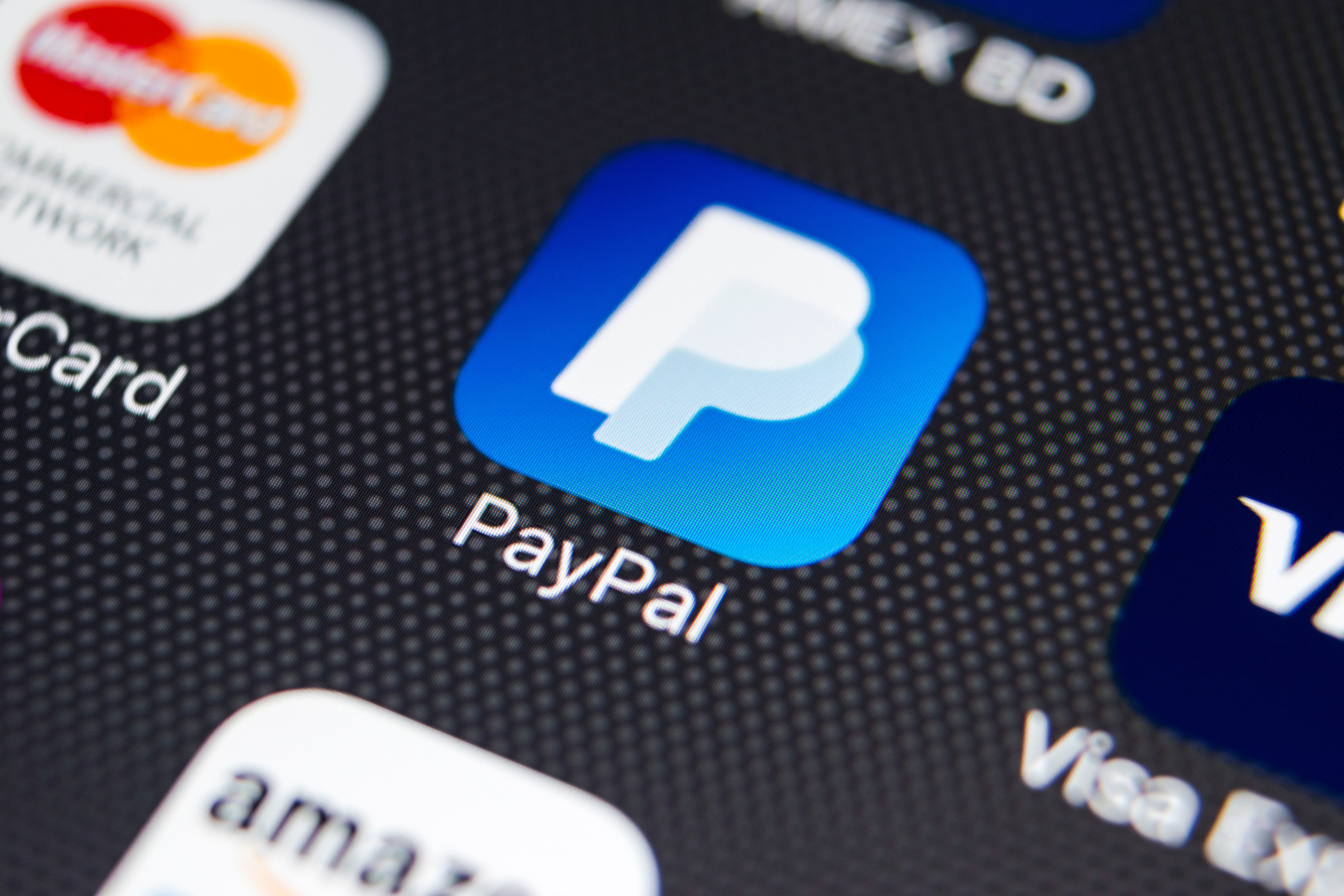 How Will PayPal Trade After Q2 Earnings? What The Stock Chart Says
