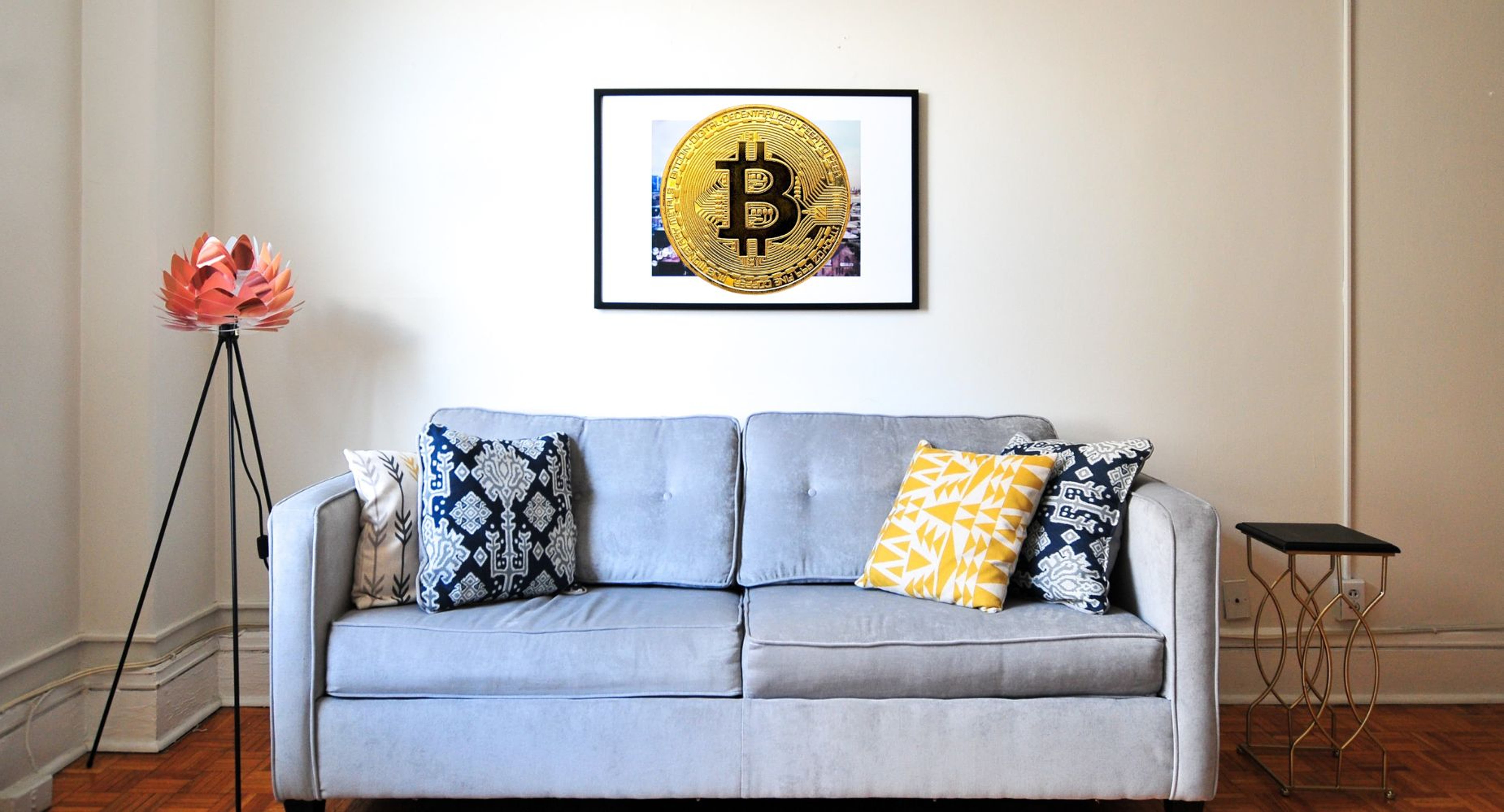 Crypto House With Bitcoin, Ethereum, Dogecoin And Bored Ape Wallpaper Gets Price Cut: Here&#39;s How Much It Costs Now