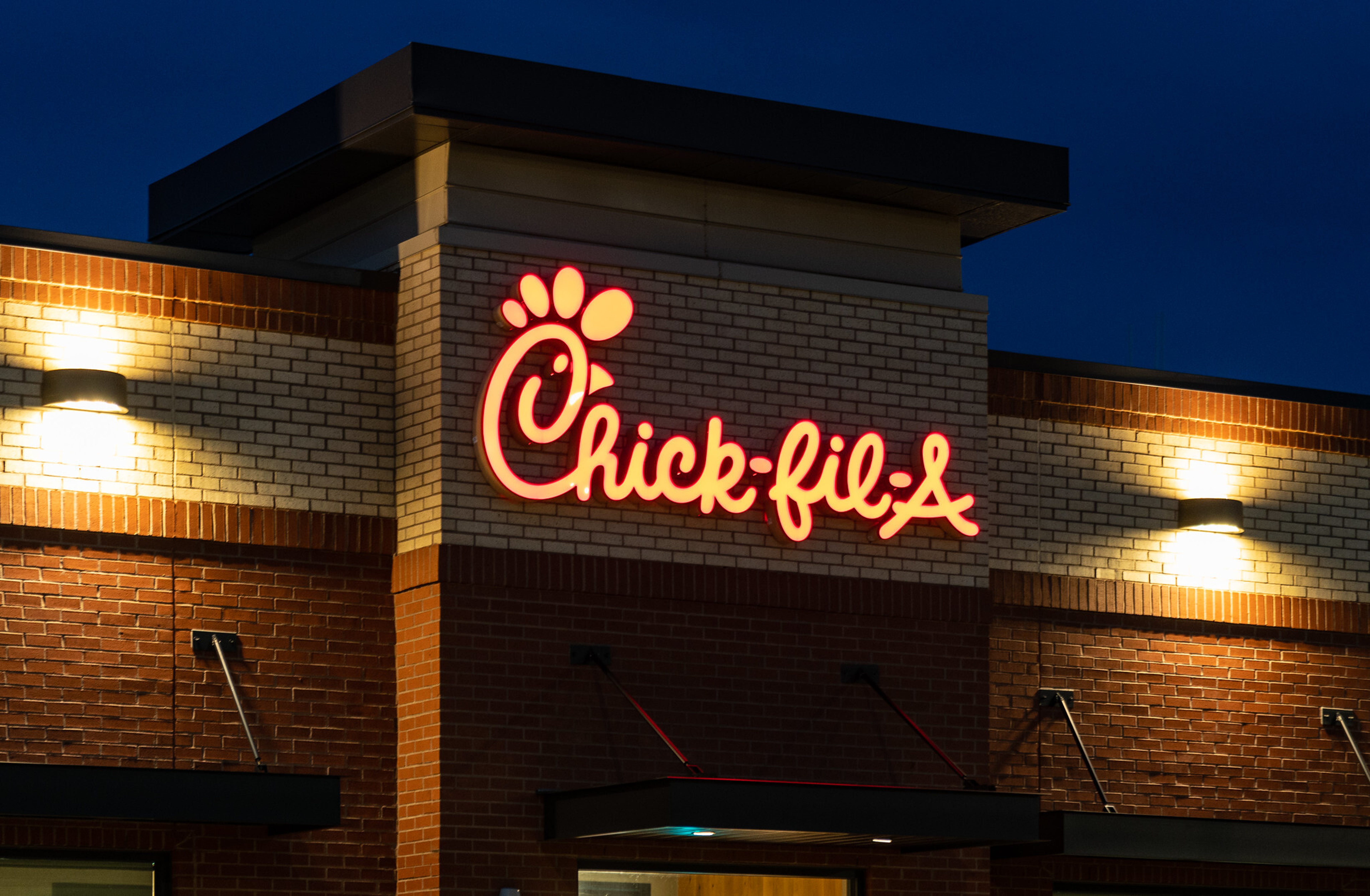 Chick-fil-A Has Some Of The Lowest Franchise Fees, Highest Sales In Fast Food: What&#39;s The Catch?