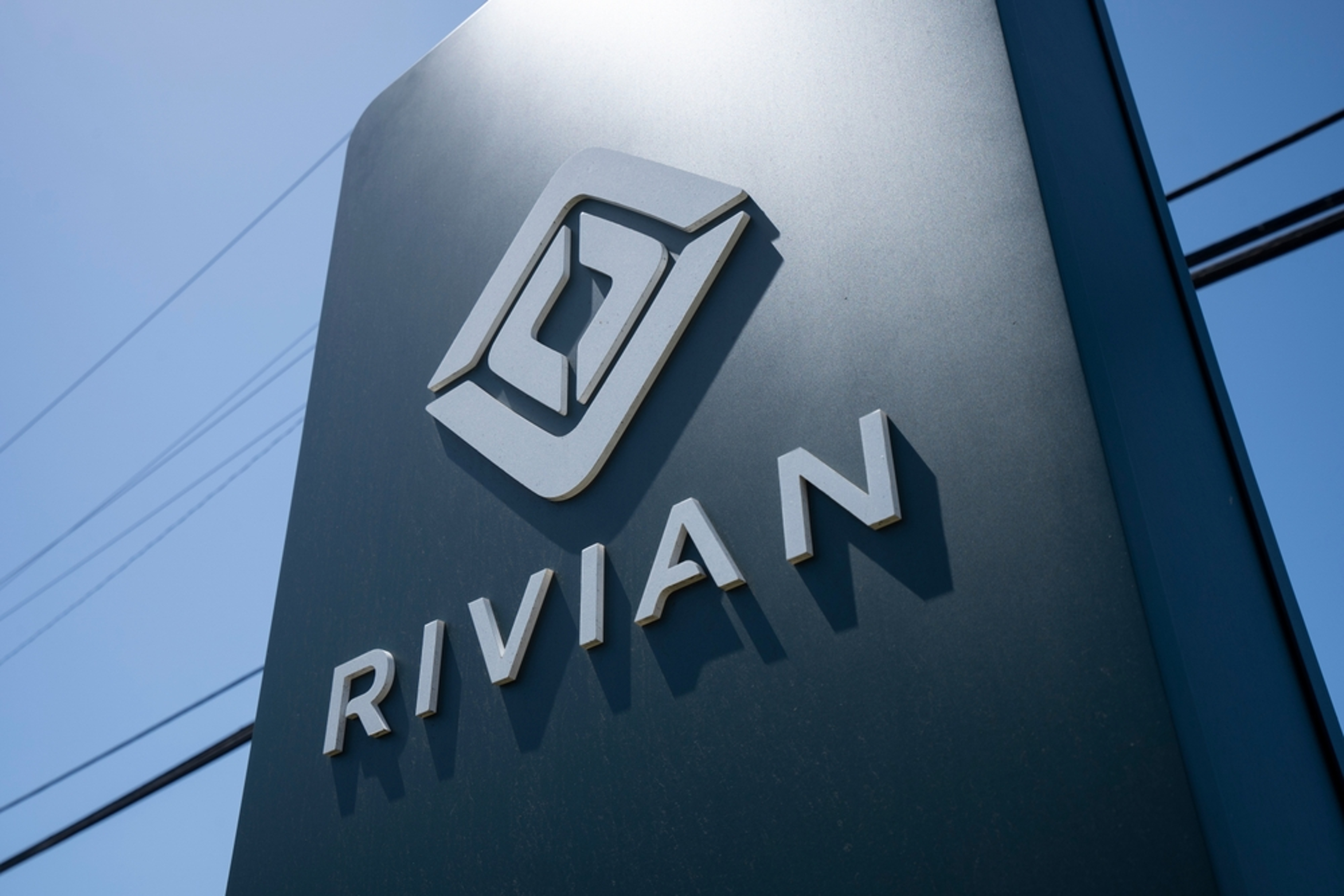 &#39;High Likelihood&#39; Of Rivian Raising 2023 Production Guidance, Says Analyst After Q3 Delivery Beat Fails To Impress Investors