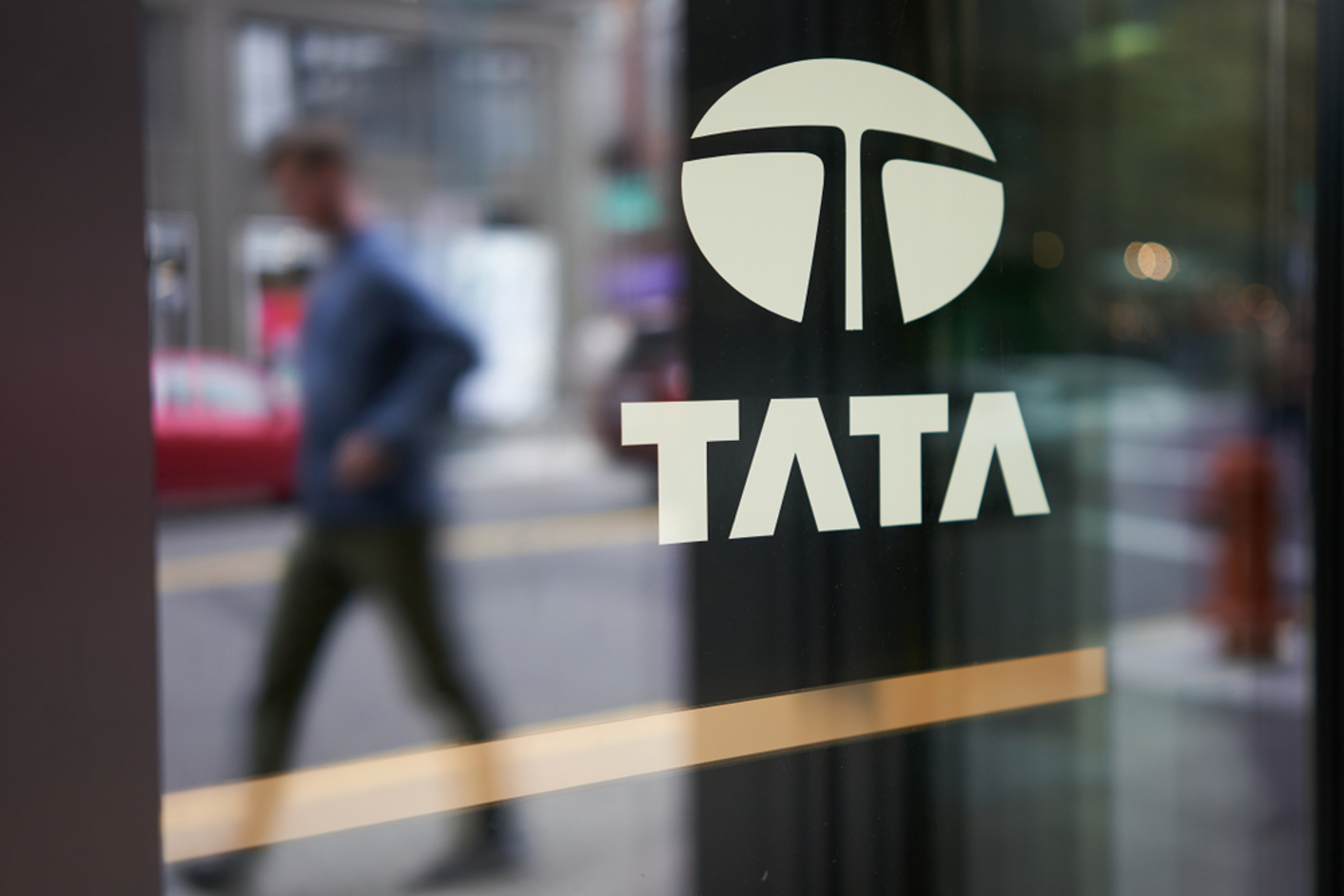 Tata Sons Takes On ₹1,500 Crore GST Demand Over Docomo Settlement