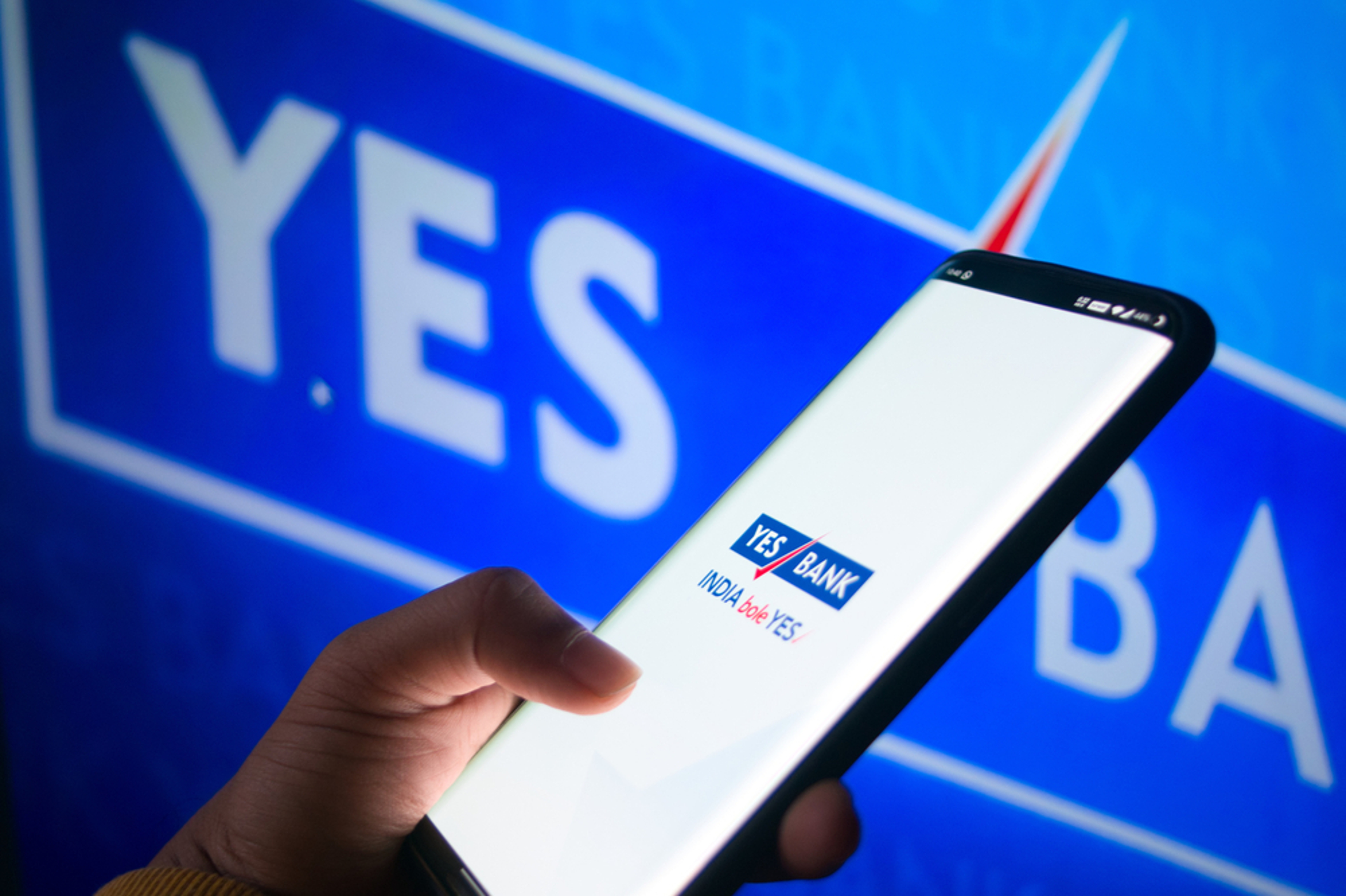 If You Invested ₹10,000 In Yes Bank A Year Ago, Here&#39;s How Much You&#39;d Have Today