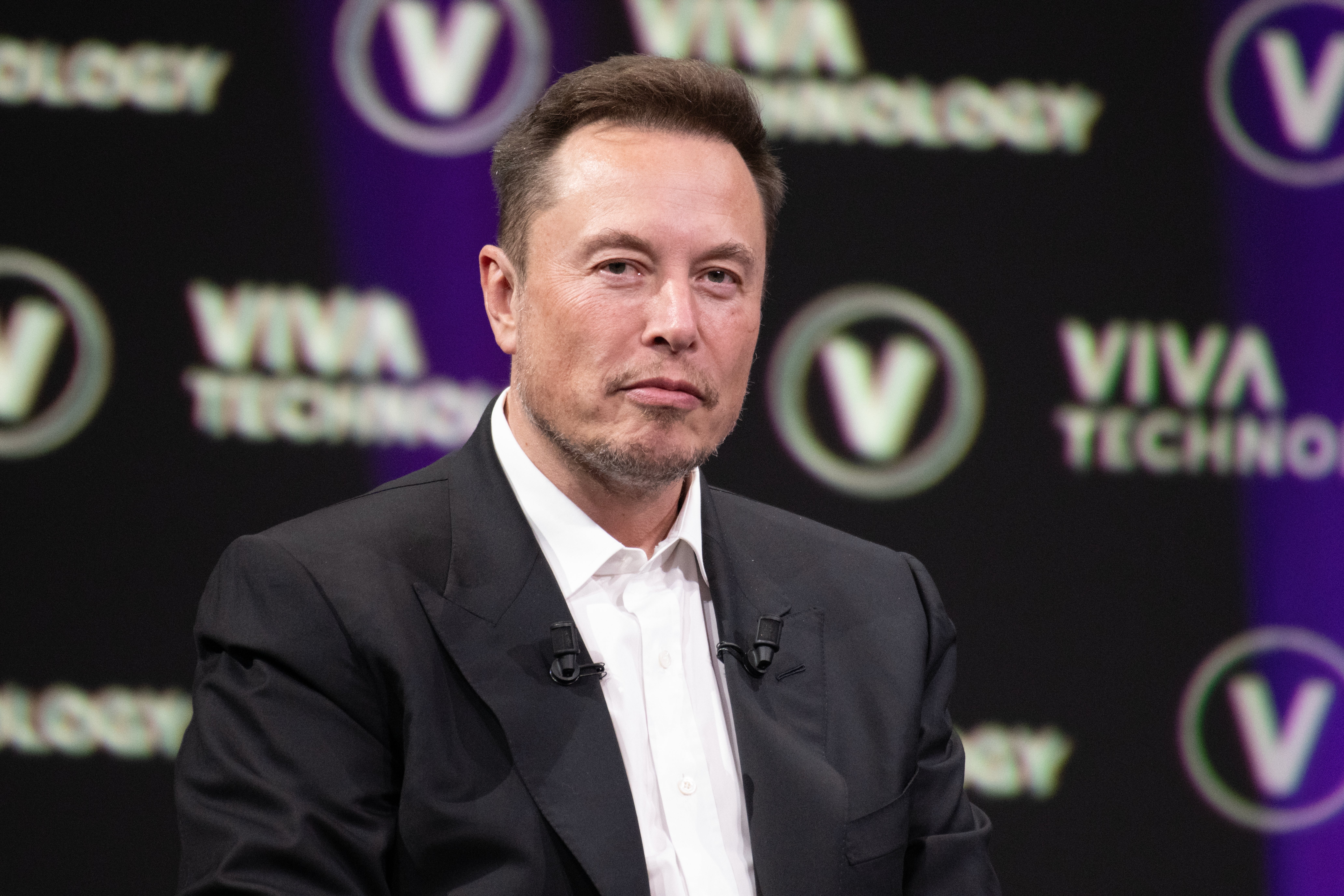 Tesla&#39;s Board Is Desperately Trying To Focus Elon Musk&#39;s Attention On The Company