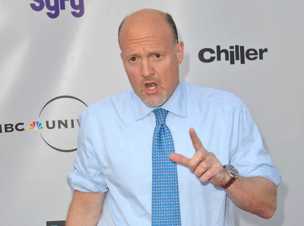 Jim Cramer Weighs In On Palo Alto, Eli Lilly And Salesforce, Says Price Target Bump For This Stock A &#39;Red Flag&#39;