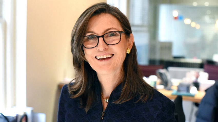 Cathie Wood Dumps Tesla Stock Ahead Of Q4 Earnings, Ark Invest Loads Up On Amazon