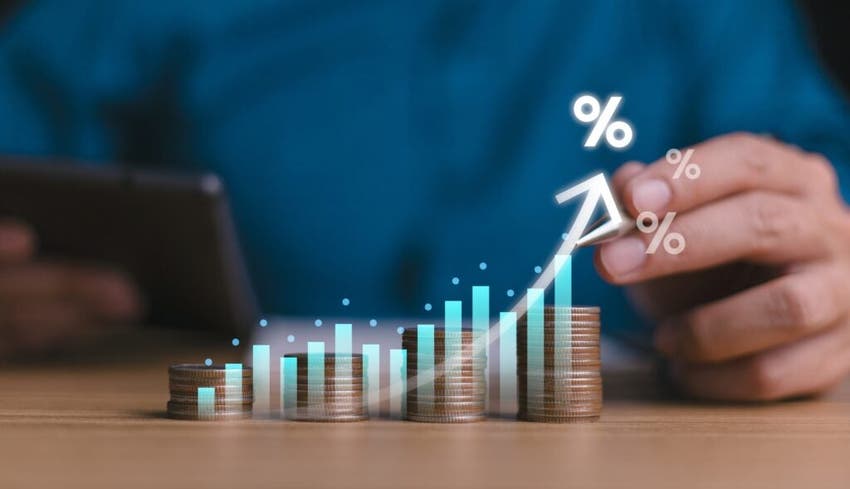 Bank,Raises,Rates.,Interest,Rate,And,Dividend,Concept,,High,Investors
