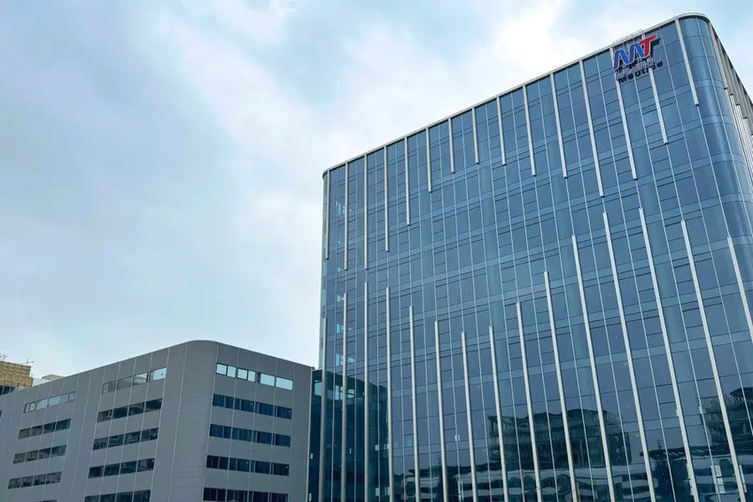 5405F09834F10234220980CBCBA52300_w5712h2895-900x600-1