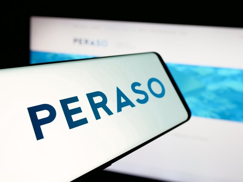 Peraso Inc. on screen in front of website.