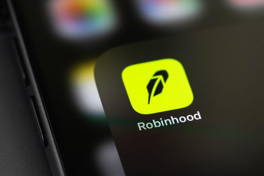 Robinhood app icon on smartphone screen