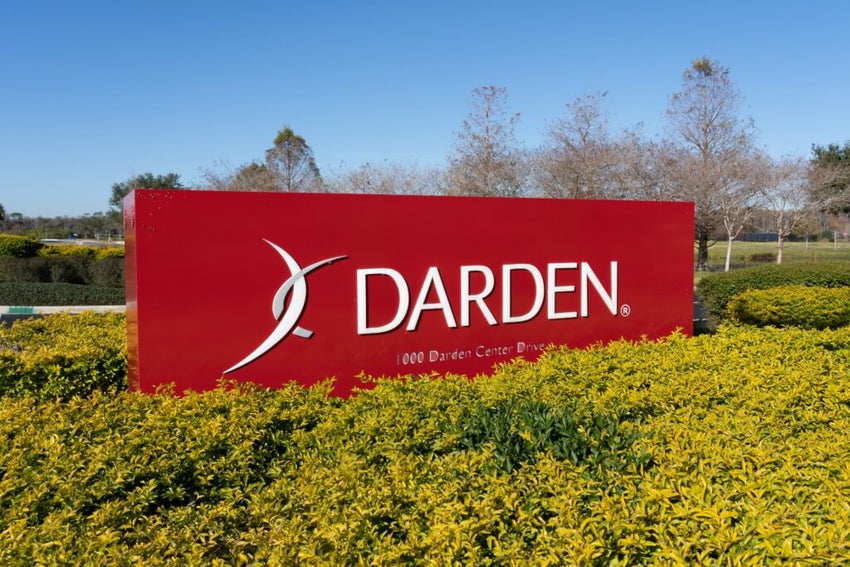 DARDEN RESTAURANTS logo on wall