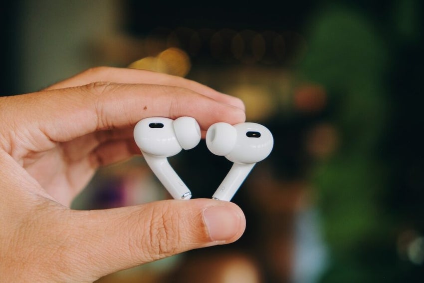 Apple launch new earphone Airpods Pro