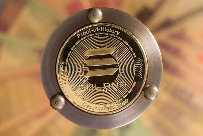 Cryptocurrency,Concept.,A,Macro,Shot,Of,Solana,Cryptocurrency,Coin,In