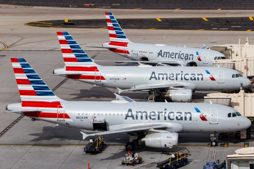 Photo of American Airlines passenger planes at Phoenix Sky Harbor International Airport | PHX | A319